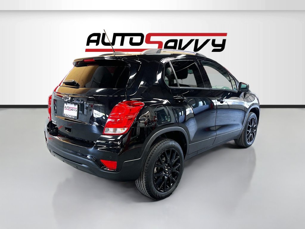 Used 2022 Chevrolet Trax LT w/ Premium Seat Package AWD/4WD image 7