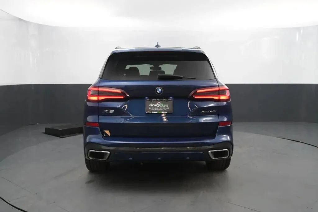 Used 2022 BMW X5 xDrive40i w/ M Sport Package AWD/4WD image 4