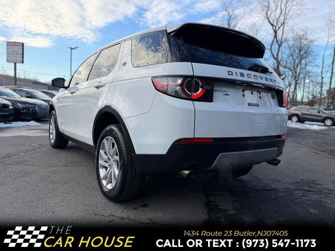 Used 2017 Land Rover Discovery Sport HSE image 8