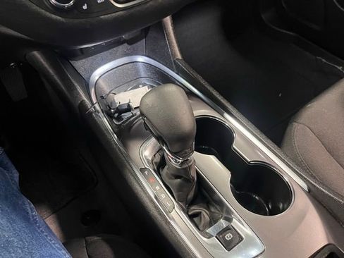 Used 2023 Chevrolet Malibu LT image 28