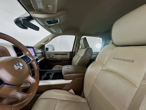 Used 2022 RAM 2500 Laramie w/ Protection Group image 21