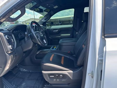 Used 2021 GMC Sierra 1500 AT4 image 9
