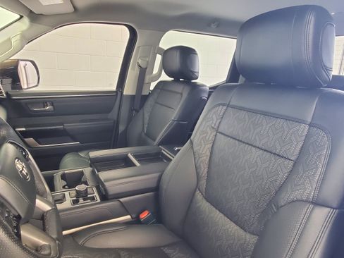 Used 2022 Toyota Tundra Limited AWD/4WD image 19