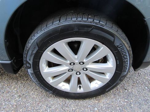 Used 2012 Subaru Forester 2.5X Touring AWD/4WD image 11