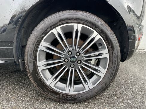 Certified 2024 Land Rover Range Rover Evoque Dynamic SE image 10