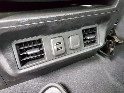 Used 2020 Chevrolet Silverado 1500 LT w/ All-Star Edition AWD/4WD image 15