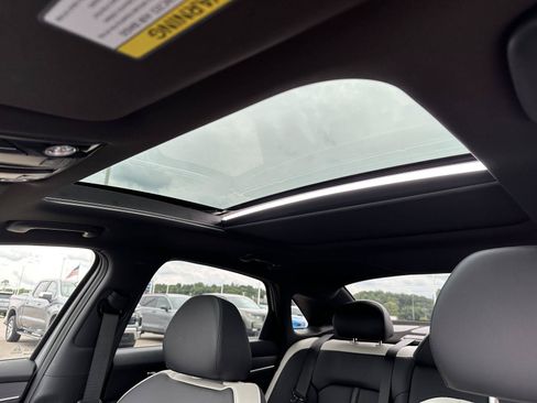 Used 2025 Kia K5 GT-Line w/ GT-Line Premium Package FWD image 32