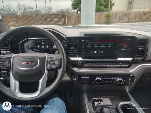 Used 2024 GMC Sierra 1500 SLT w/ SLT Premium Plus Package image 16