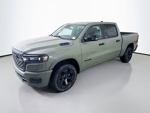 New 2026 RAM 1500 4x4 Crew Cab image 3