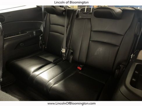 Used 2019 Honda Pilot Touring image 12