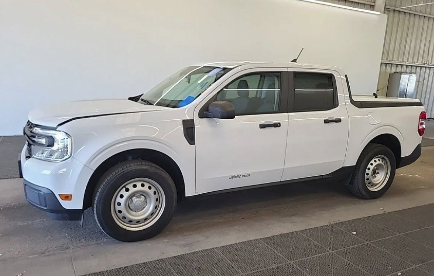 Used 2022 Ford Maverick XL w/ Equipment Group 100A Standard AWD/4WD image 1