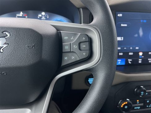 New 2025 Ford Bronco 4-Door image 10