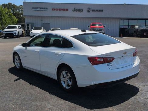 Used 2023 Chevrolet Malibu LS FWD image 5