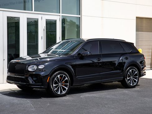 Certified 2023 Bentley Bentayga Extended Wheelbase AWD/4WD image 4