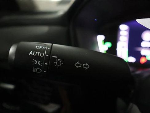 Used 2023 Honda Accord Touring image 14