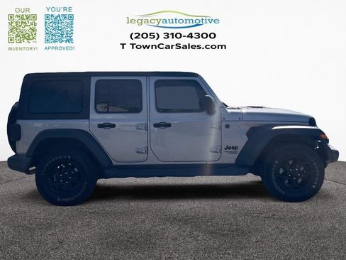 Used 2020 Jeep Wrangler Unlimited Sport S image 3
