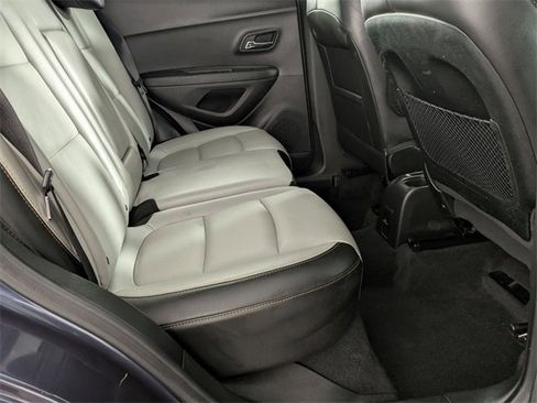 Used 2019 Chevrolet Trax Premier w/ LPO, Cargo Package image 32