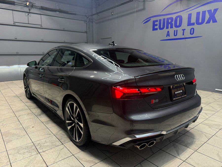 Used 2023 Audi S5 Premium w/ Convenience Package AWD/4WD image 7
