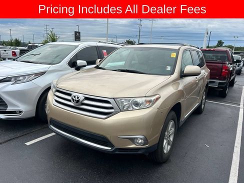 Used 2013 Toyota Highlander SE AWD/4WD image 13