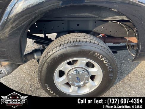 Used 2016 Ford F250 XL w/ XL Appearance Package AWD/4WD image 14
