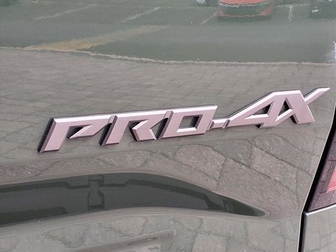 Certified 2023 Nissan Frontier PRO-4X w/ Pro Convenience Package image 18