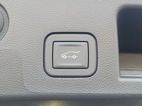 New 2026 GMC Terrain AT4 w/ Convenience Package III AWD/4WD image 12