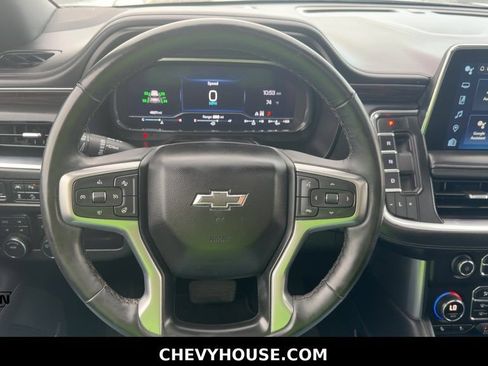 Used 2024 Chevrolet Suburban Z71 w/ Luxury Package AWD/4WD image 14