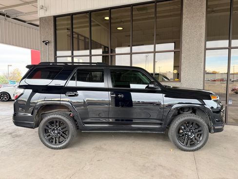 Used 2019 Toyota 4Runner Limited image 42