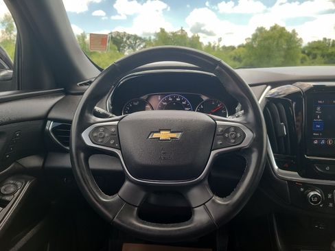 Used 2023 Chevrolet Traverse High Country w/ LPO, Floor Liner Package AWD/4WD image 32
