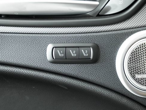 New 2025 Alfa Romeo Stelvio Sprint AWD/4WD image 28