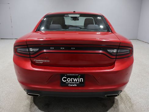 Used 2015 Dodge Charger SE w/ Popular Equipment Group image 12