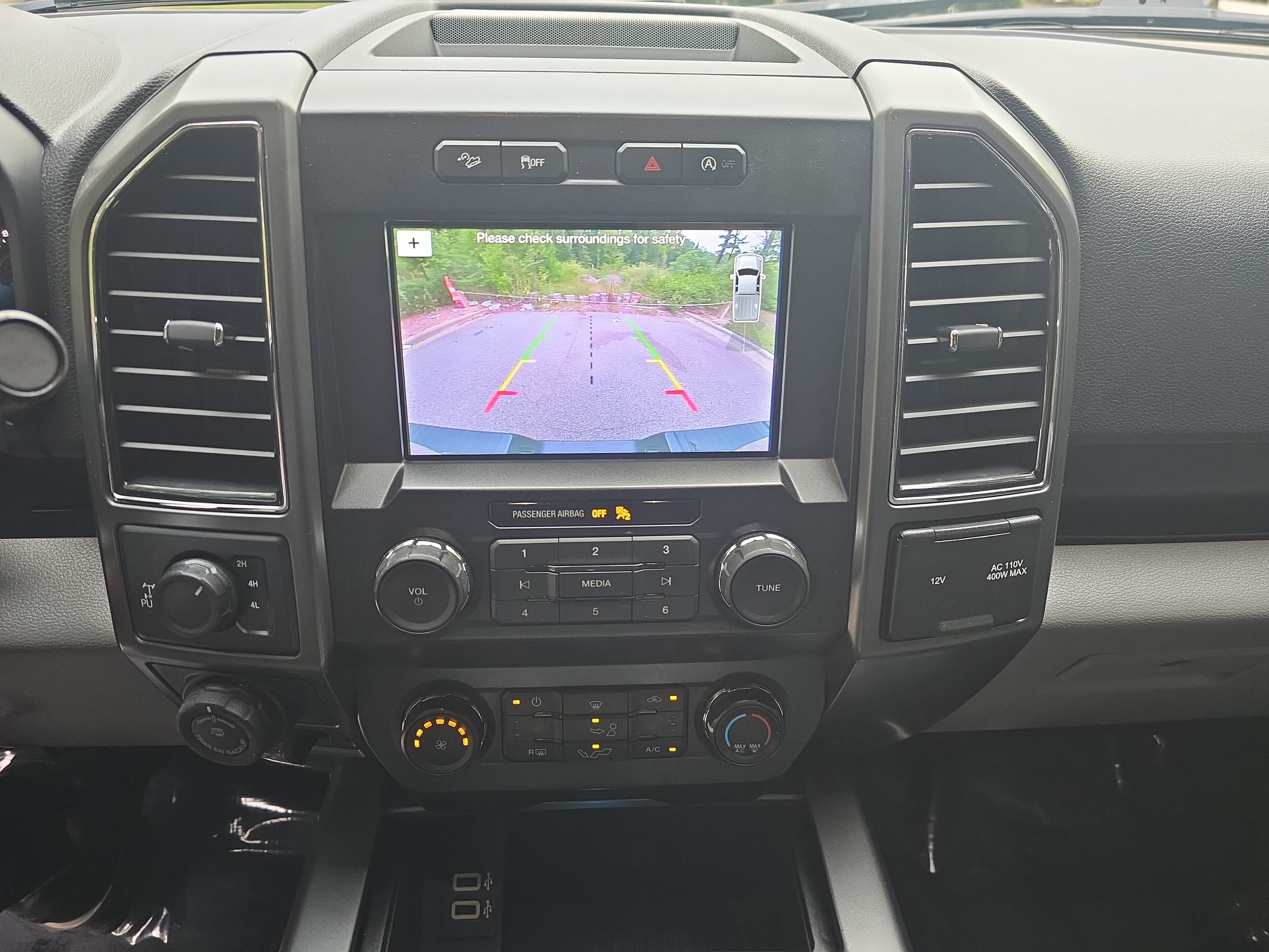 Used 2019 Ford F150 XLT w/ Equipment Group 302A Luxury AWD/4WD image 22