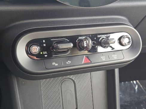 Used 2025 MINI Cooper S image 23