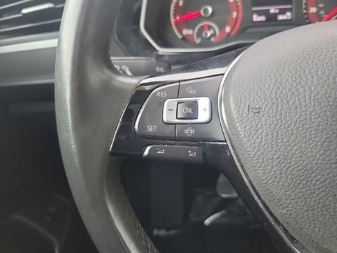 Used 2020 Volkswagen Jetta SE w/ SE Cold Weather Package FWD image 24