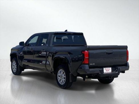 Certified 2026 Toyota Tacoma SR5 AWD/4WD image 4