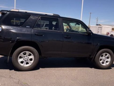 Used 2024 Toyota 4Runner SR5 Premium w/ Moonroof Package AWD/4WD image 2