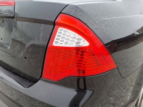 Used 2012 Ford Fusion S image 32