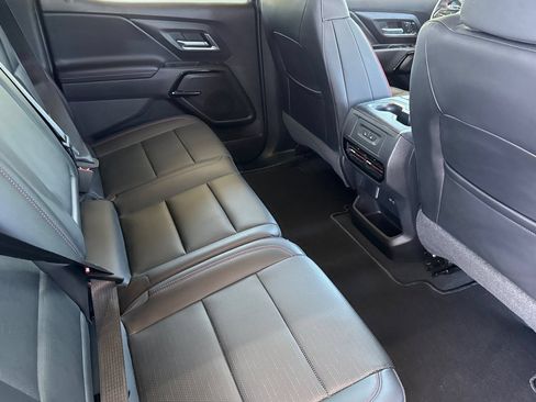 Used 2025 Chevrolet Silverado EV RST AWD/4WD image 23