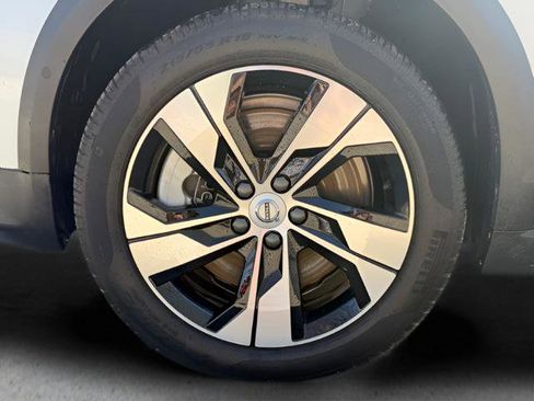 Used 2025 Volvo V60 B5 Cross Country Plus AWD/4WD image 9