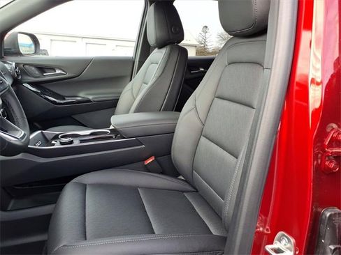 New 2026 Chevrolet Equinox LT w/ Convenience Package II image 19