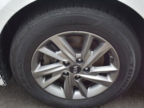 Used 2019 Kia Optima LX FWD image 41