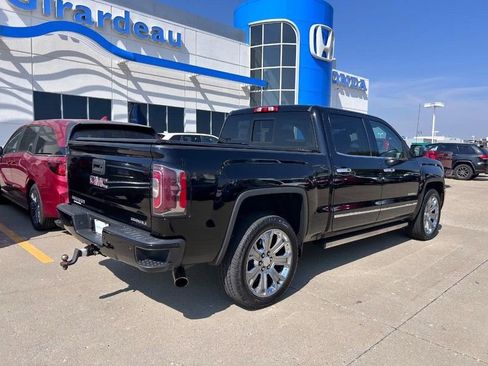 Used 2018 GMC Sierra 1500 Denali w/ Denali Ultimate Package image 2