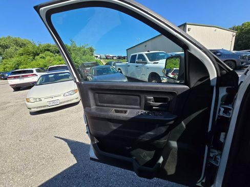 Used 2022 RAM 2500 Tradesman AWD/4WD image 19
