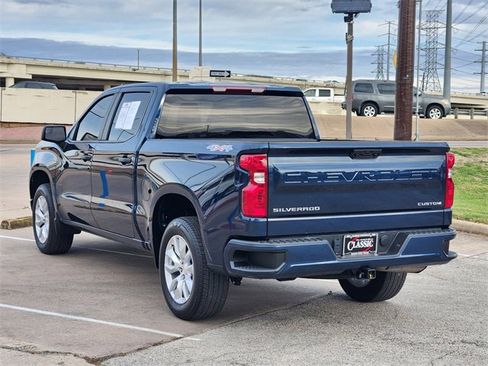 Used 2023 Chevrolet Silverado 1500 Custom image 5
