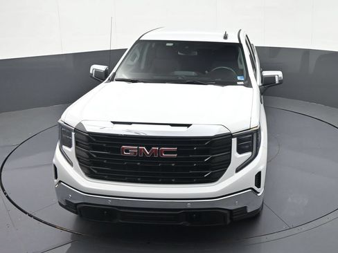 Used 2024 GMC Sierra 1500 Pro w/ Pro Value Package AWD/4WD image 29