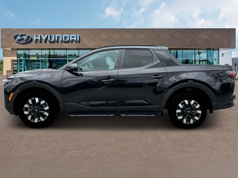 New 2025 Hyundai Santa Cruz SEL FWD image 3