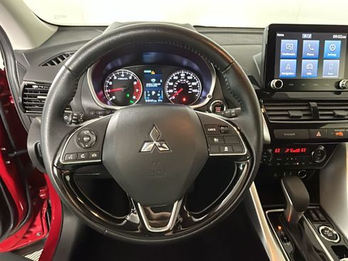 Used 2025 Mitsubishi Eclipse Cross AWD image 15
