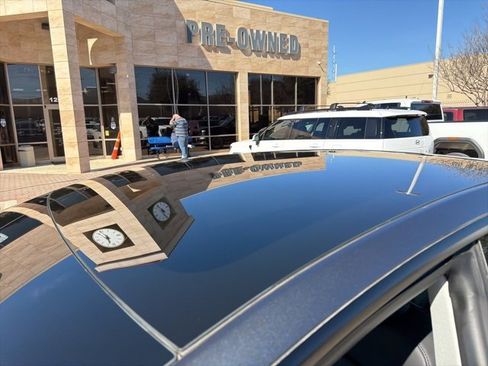 Used 2023 Tesla Model 3 Standard Range image 7