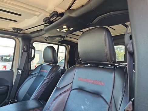 Used 2020 Jeep Gladiator Rubicon AWD/4WD image 10