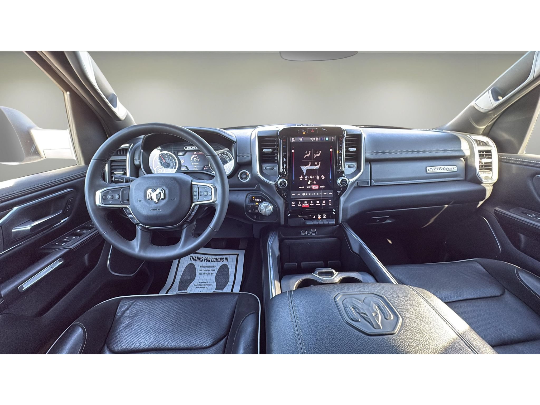 Used 2025 RAM 1500 Laramie AWD/4WD image 9